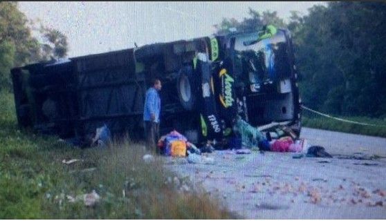 Accidente de autobús deja 3 muertos en Quintana Roo - jj2