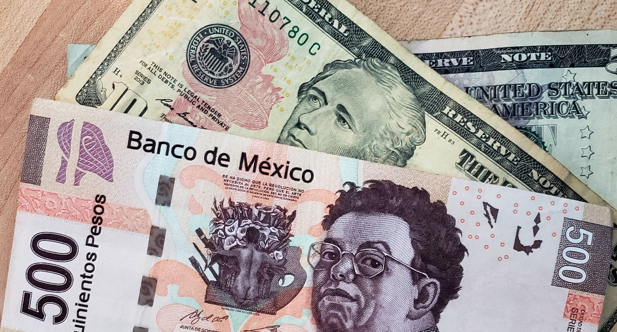 Peso Mexicano Se Estabiliza Por Debajo De Las Unidades Por D Lar