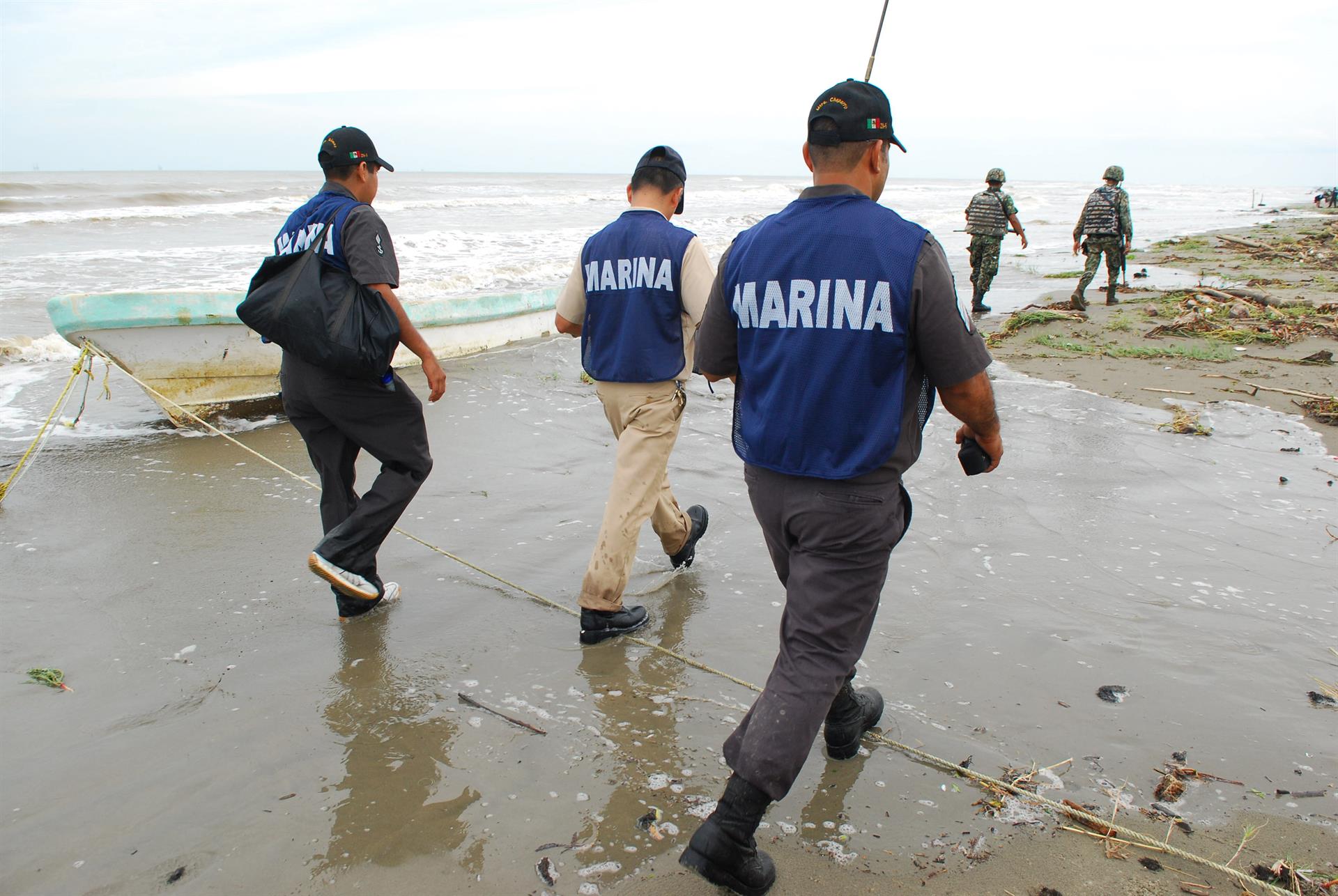 Naufragio deja siete migrantes hondureños muertos en Veracruz