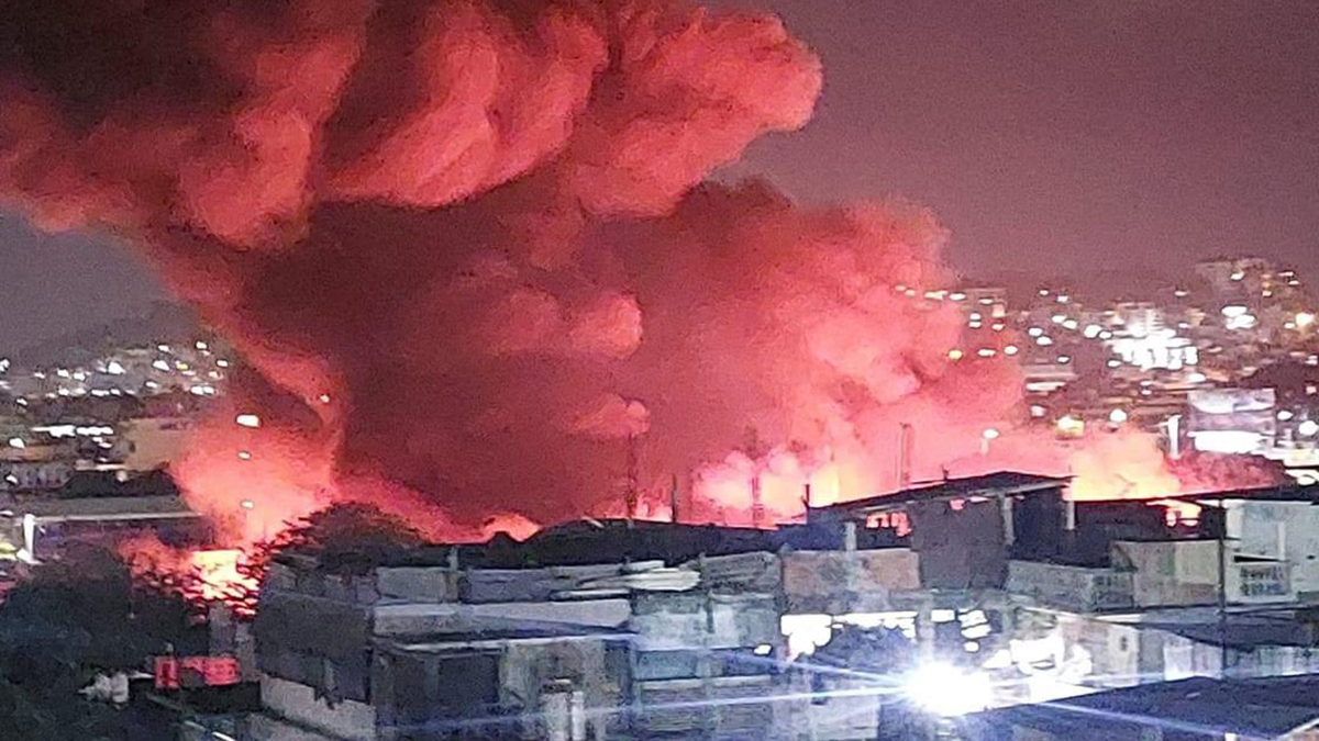 Video Incendio Consume El Mercado Central De Acapulco