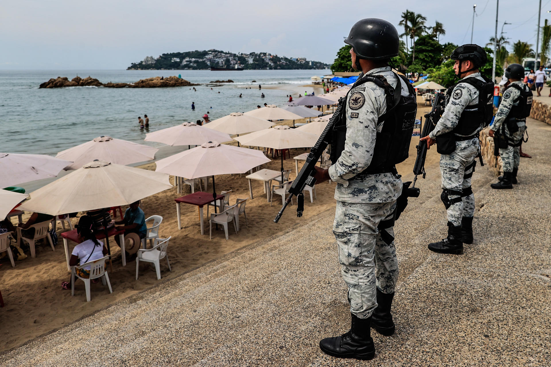 Una Ola De Violencia Azota Al Turismo De Acapulco Guerrero