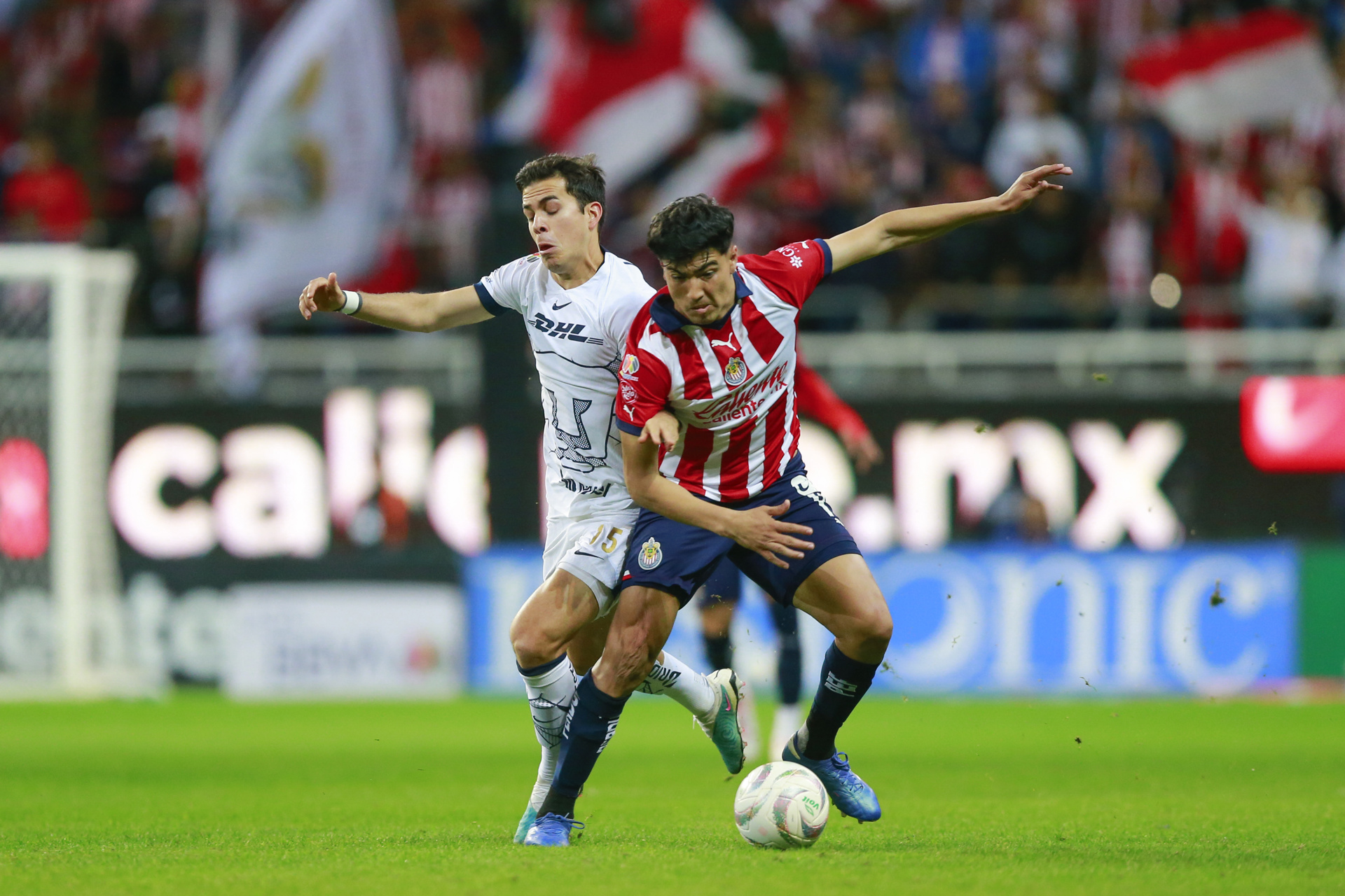 Chivas Toma La Ventaja Ante Pumas En La Ida De Los Cuartos De Final