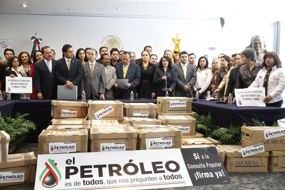 INE cotejará 13 millones de firmas para hacer consultas populares