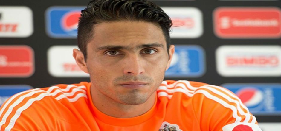 Aldo de Nigris fuera dos a tres semanas por lesión