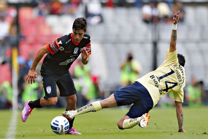 América vuelve a levantar el vuelo, vence 2-1 a Pachuca