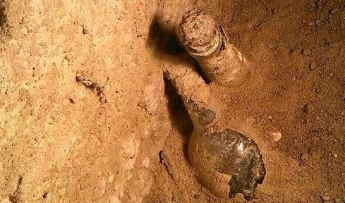 Encuentran documentos antiguos en monumento de Tamaulipas