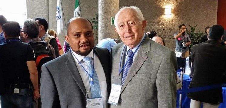 Asesinan a secretario general del PAN en Guerrero Asesinan a secretario general del PAN en Guerrero