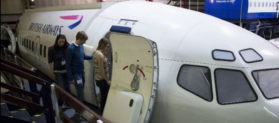 Consejos para sobrevivir un accidente aéreo Consejos para sobrevivir un accidente aéreo