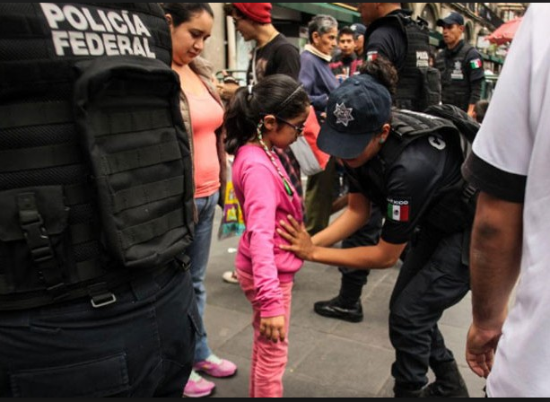 Revisión física de niñas y niños en el Zócalo fue un exceso: CDHDF