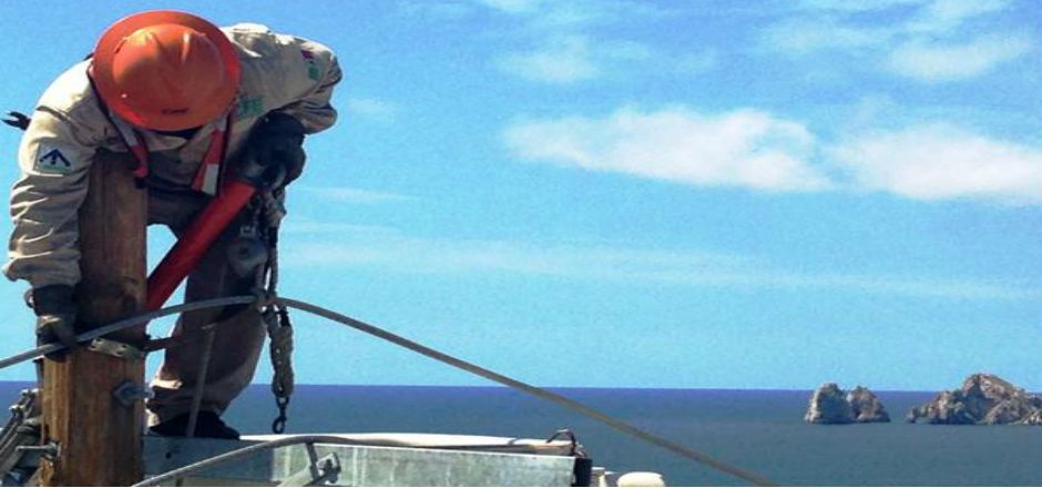 Servicio eléctrico en BCS restablecido al 80 por ciento