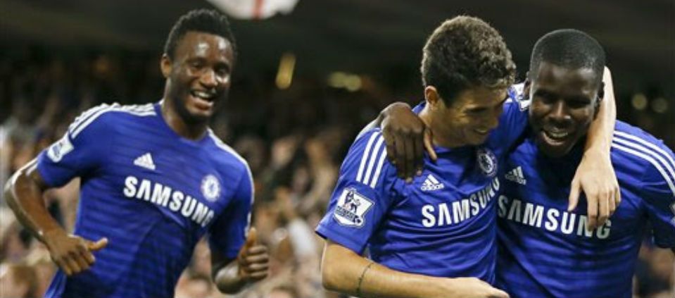 Chelsea y Manchester City avanzan en la Liga Inglesa