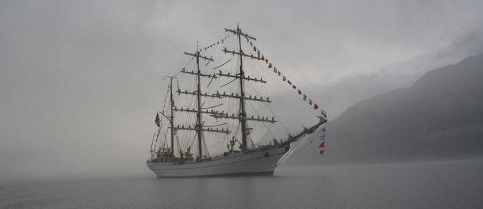 Buque Escuela Cuauhtémoc celebró la independencia en Alaska