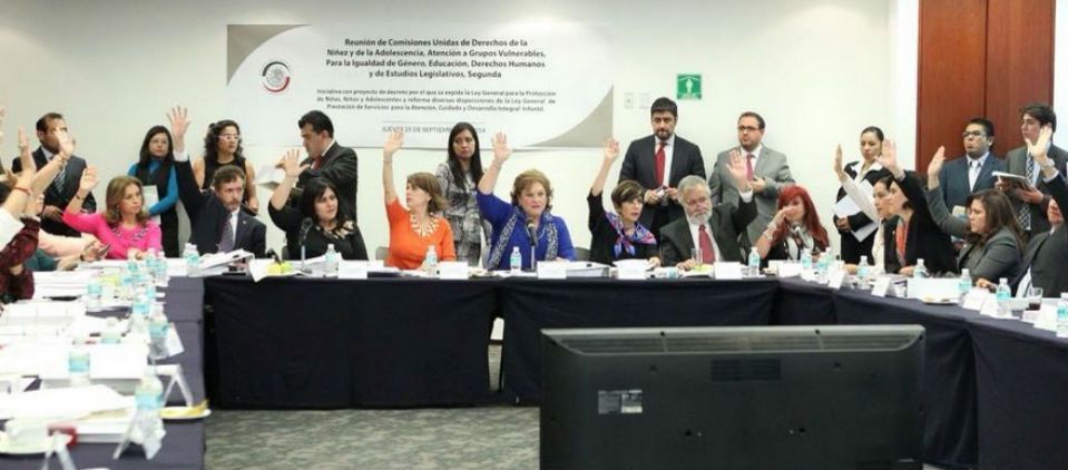 Senado aprueba en lo general Ley de los Derechos de los Niños Senado aprueba en lo general Ley de los Derechos de los Niños