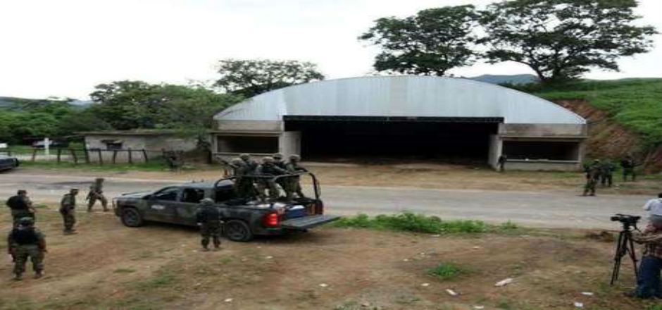 Reciben formal prisión ocho militares en caso Tlatlaya Reciben formal prisión ocho militares en caso Tlatlaya