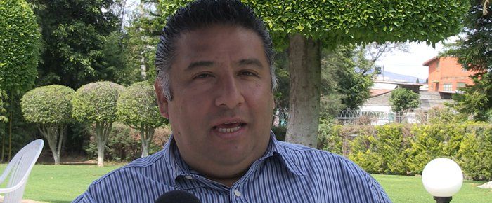 Televisa separa a su corresponsal en Michoacán por reunirse con La Tuta