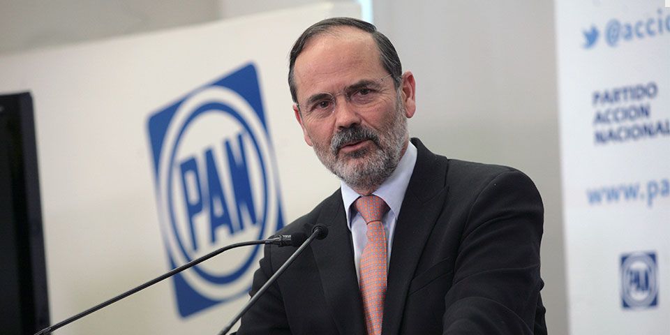 Gustavo Madero pide licencia Gustavo Madero pide licencia