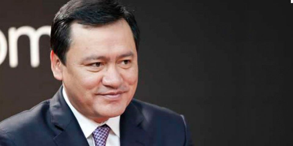 Recibe Senado felicitación del secretario Osorio Chong Recibe Senado felicitación del secretario Osorio Chong