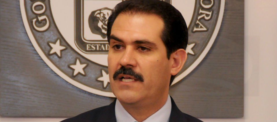 Lamenta Padrés cancelación de reunión con Osorio Chong