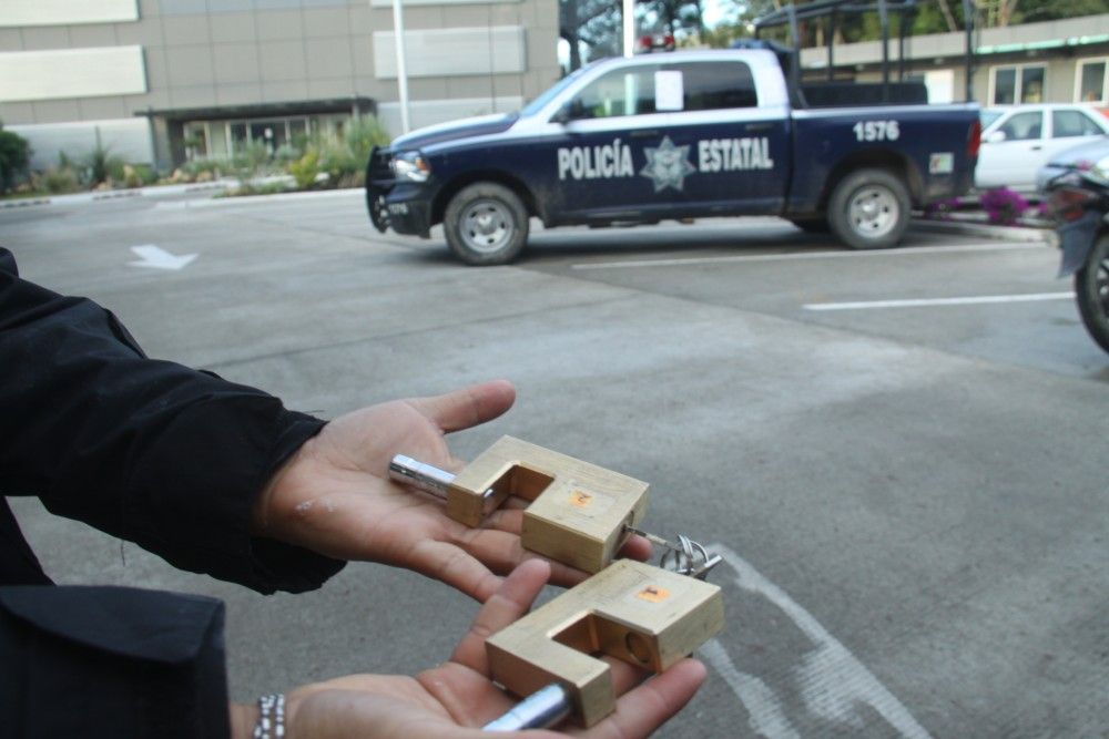 Policías de Oaxaca toman instalaciones del C-4