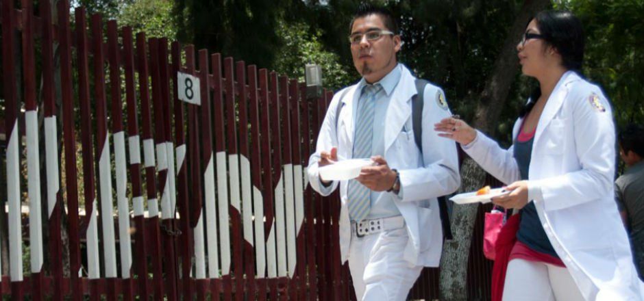 Alumnos seguirán graduándose como ingenieros: directora IPN