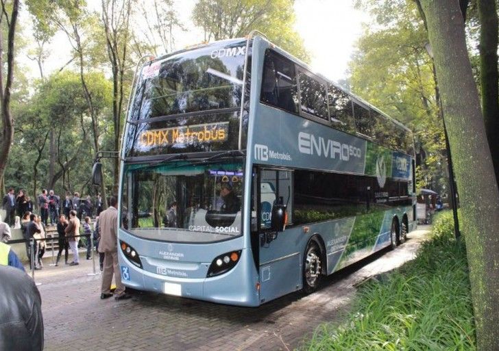 Capitalinos decidirán si aceptan o rechazan Metrobús de dos pisos