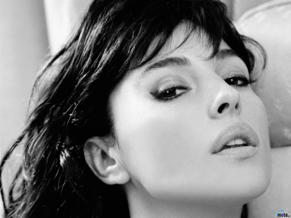 Monica Bellucci festeja su cumpleaños 50