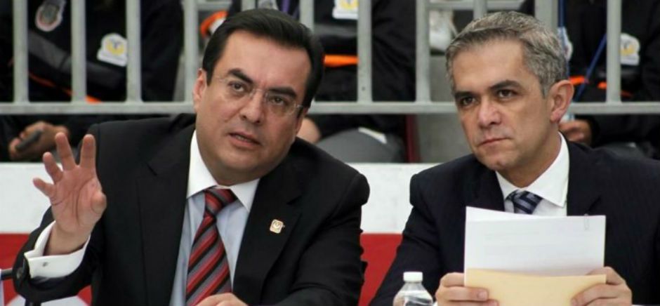 Oficial Mayor del GDF será sometido a investigación