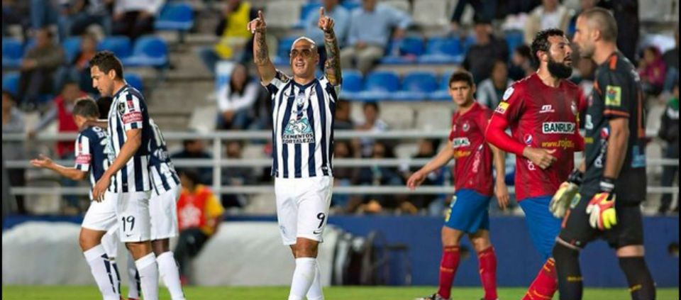Pachuca clasifica a cuartos de final en Concachampions