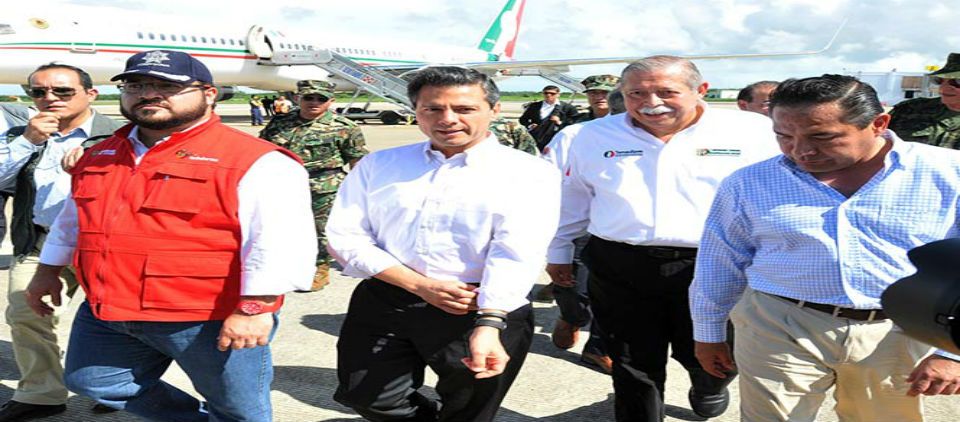 Peña Nieto viajará a Baja California Sur al terminar desfile militar