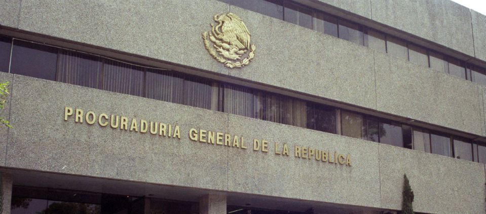 Propone Peña Nieto que PGR se transforme a Fiscalía
