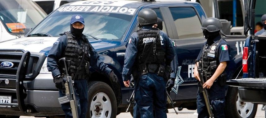 Detienen a sujetos que querían sobornar con 40 mil dólares a policías de Tamaulipas