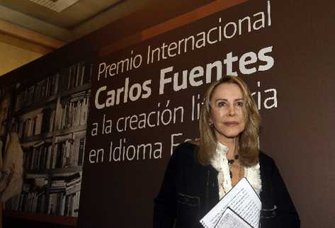 Convocan al Premio Internacional Carlos Fuentes