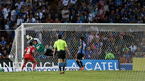 Querétaro y Toluca empatan marcador a uno