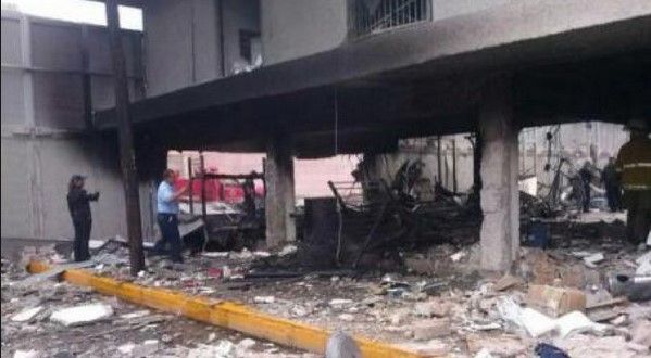 Suman dos muertos por explosión en Piedras Negras Suman dos muertos por explosión en Piedras Negras