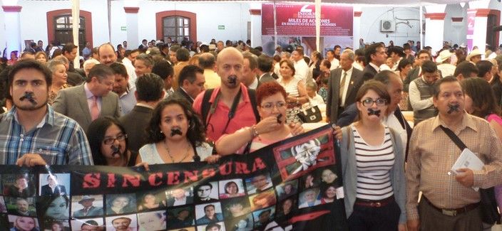 Exigen justicia por periodista agredida a alcalde de Silao