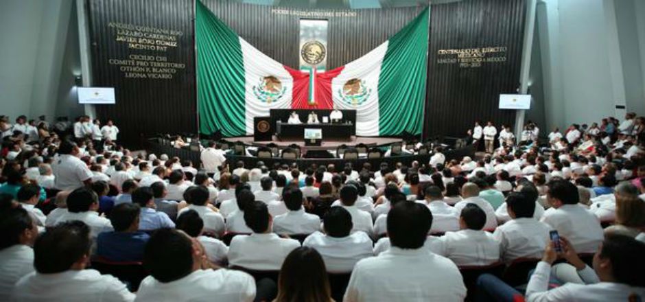 Entrega Roberto Borge su tercer informe de gobierno Entrega Roberto Borge su tercer informe de gobierno