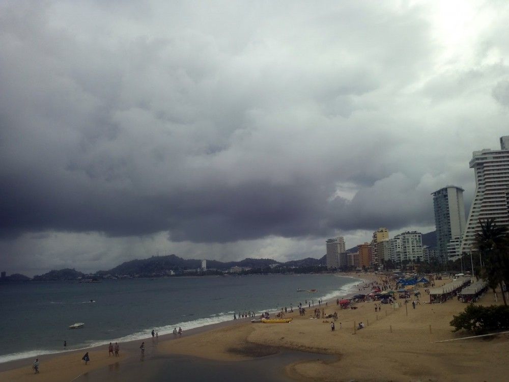 Se pronostica lluvia intensa para el “puente”