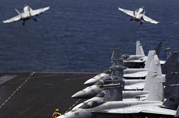 EUA bombardea a yihadistas cerca de estratégica presa de Irak