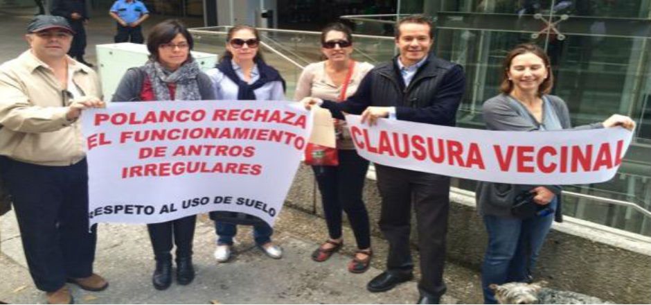 Clausuran vecinos antro de Polanco Clausuran vecinos antro de Polanco