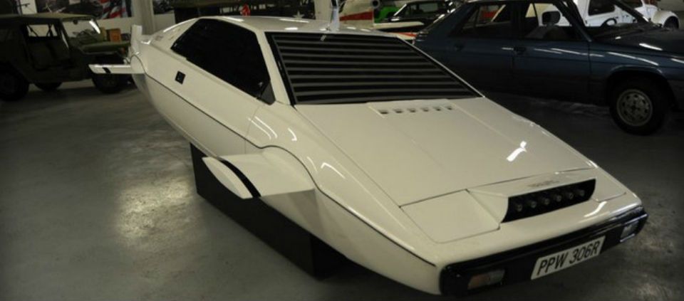 A la venta en eBay el auto submarino de James Bond