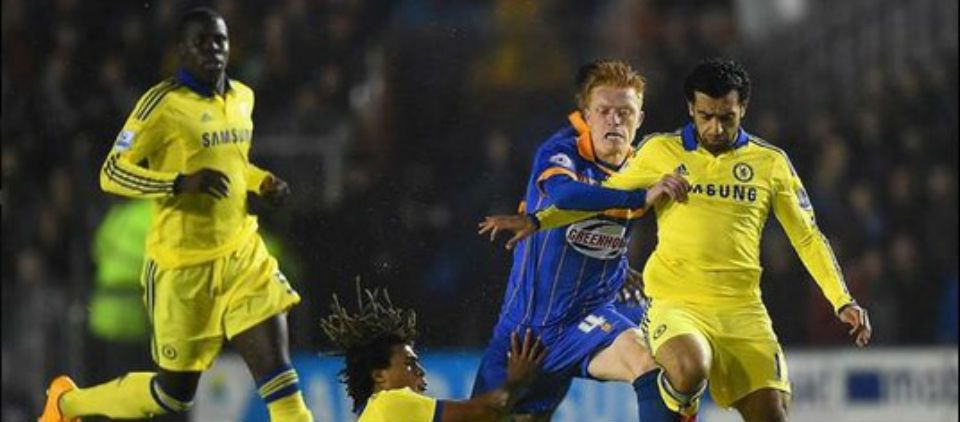 Liverpool y Chelsea avanzan en la Capital One Cup