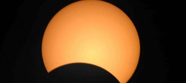 Recomendaciones para ver el eclipse de sol