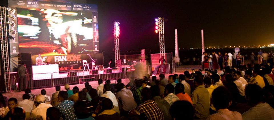 Fórmula 1 presenta simulador “FanZone” en México