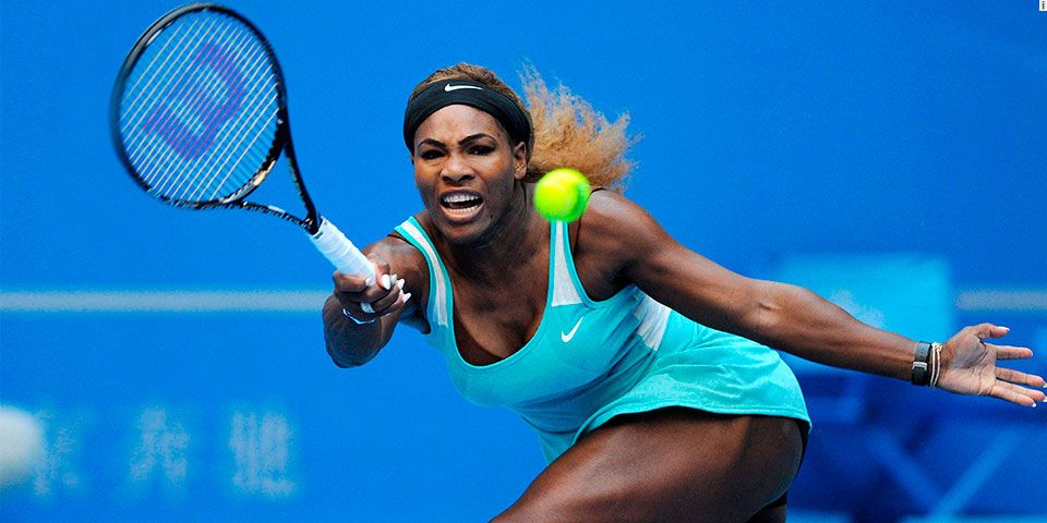 Serena Williams abandona Abierto de Beijing por lesión