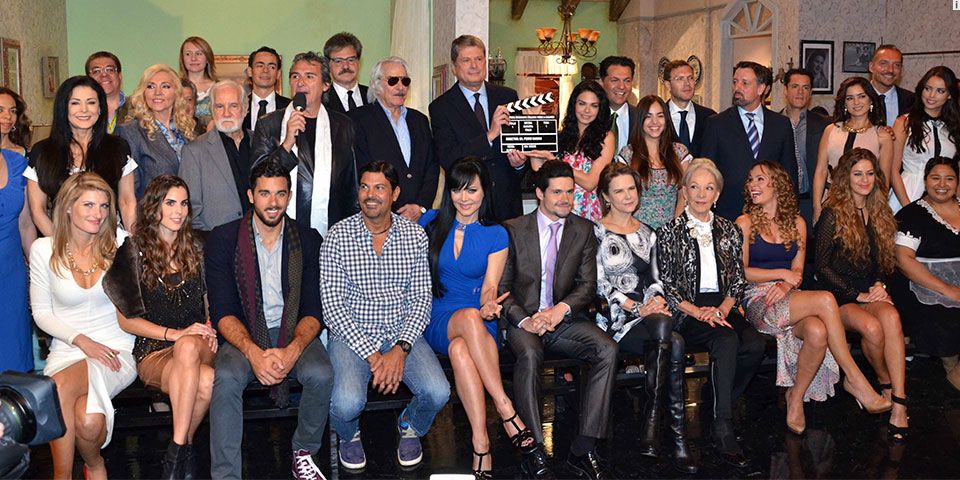 Presentan elenco de telenovela “Muchacha italiana viene a casarse” Presentan elenco de telenovela “Muchacha italiana viene a casarse”