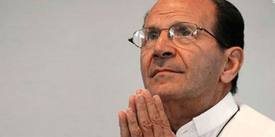 Ofrece Solalinde disculpas a familiares de normalistas de Ayotzinapa