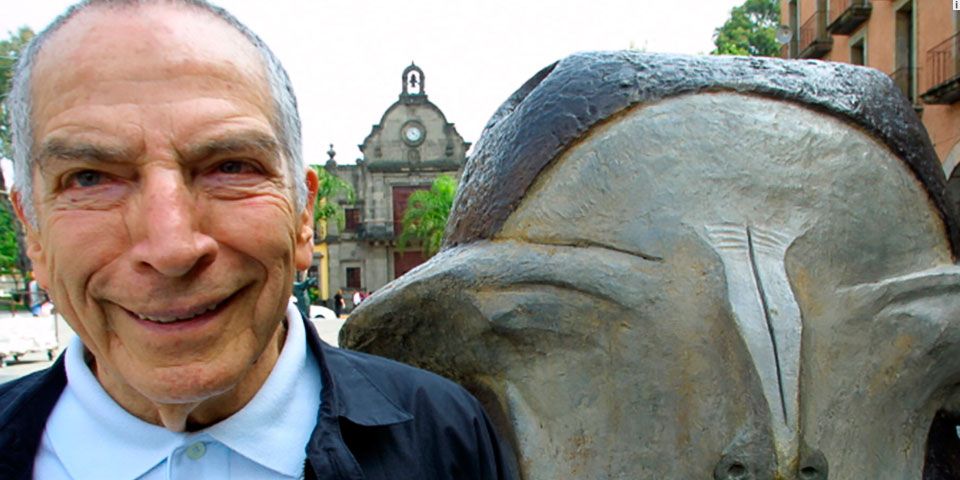 Mexicano exhibe esculturas en Nueva York Mexicano exhibe esculturas en Nueva York