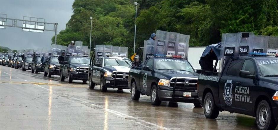 Policías desarmados resguardarán marcha de Acapulco Policías desarmados resguardarán marcha de Acapulco