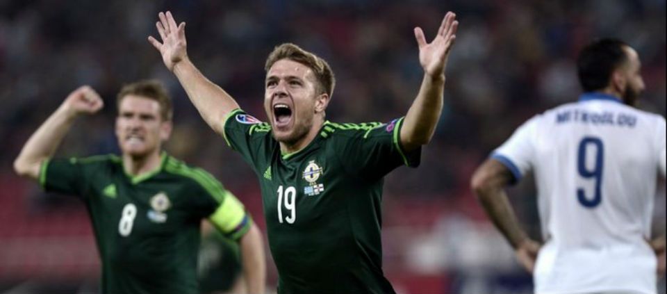Irlanda del Norte derrota a Grecia
