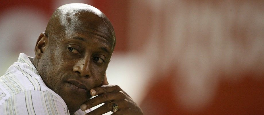 Entrenador de Honduras reconoce superioridad de México